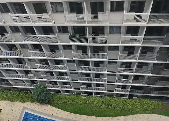 Aura At Shore 3 Moa Aparthotel 3*